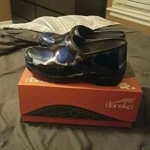 DANSKO XP Hibicus Print