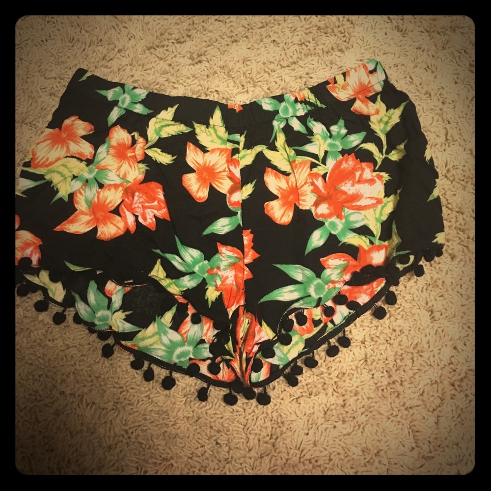 Rip Curl Floral Pom-Pom Shorts