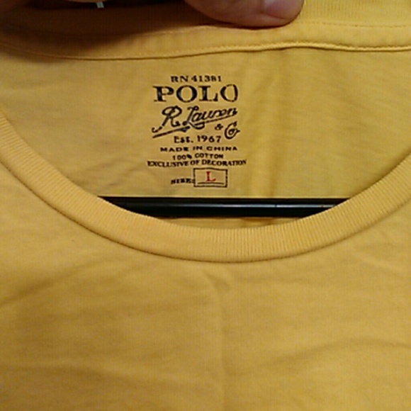 Mens Ralph Lauren Polo t-shirt - Picture 2 of 3