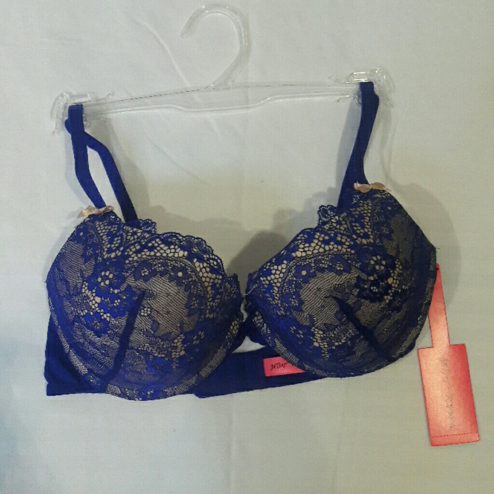 Betsey Johnson