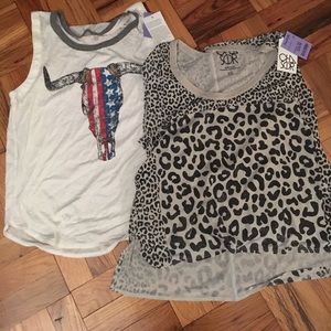 Funky Chaser Tees Size XS