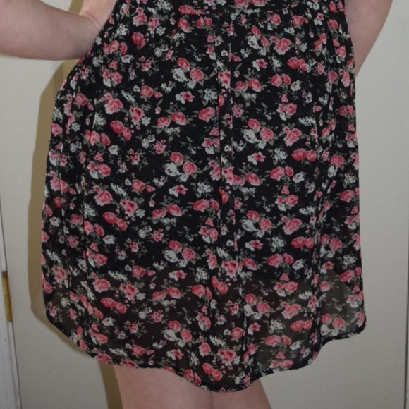 Floral Mini Dress - Picture 3 of 3
