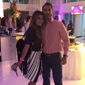 Meet your Posher, Carlos