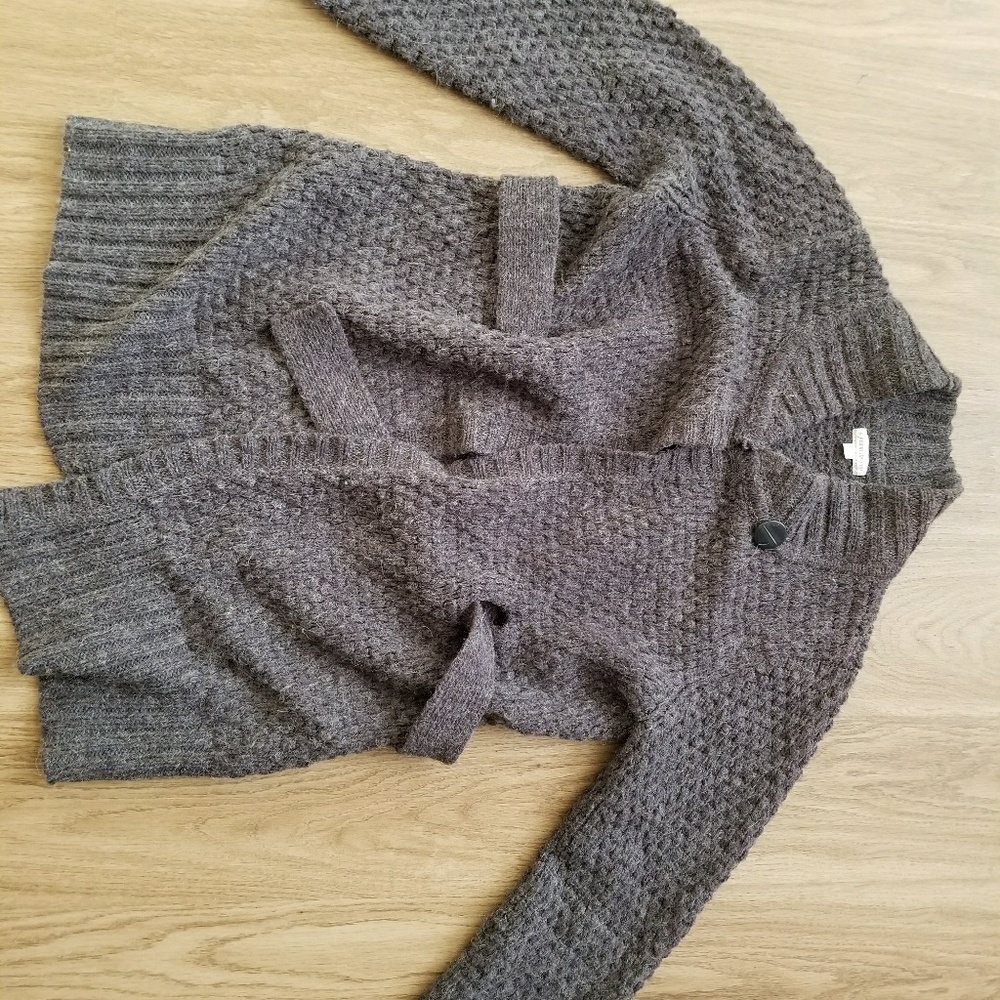 Maternity Apea in the poo