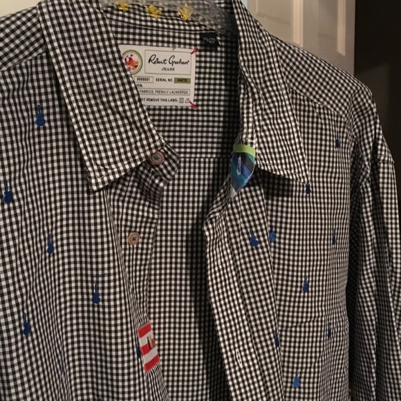 Robert Graham - Picture 2 of 4