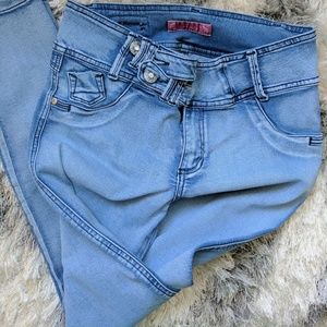 Butt Enhancer Colombian Jeans