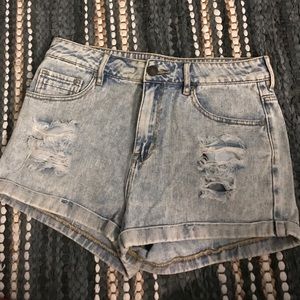 Kendall & Kylie High Rise Jean Shorts!