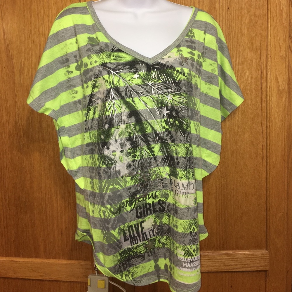 Neon yellow Top with Native feather print