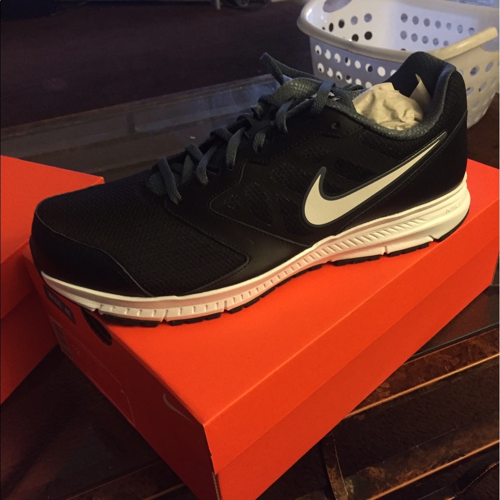Nike Downshifter 6