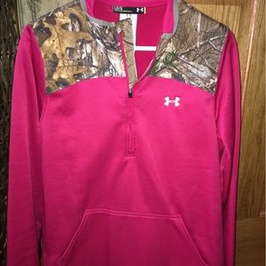 Under Armour 1/4 zip sweatshirt