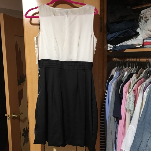 Maxandcleo classy dress - Picture 2 of 3