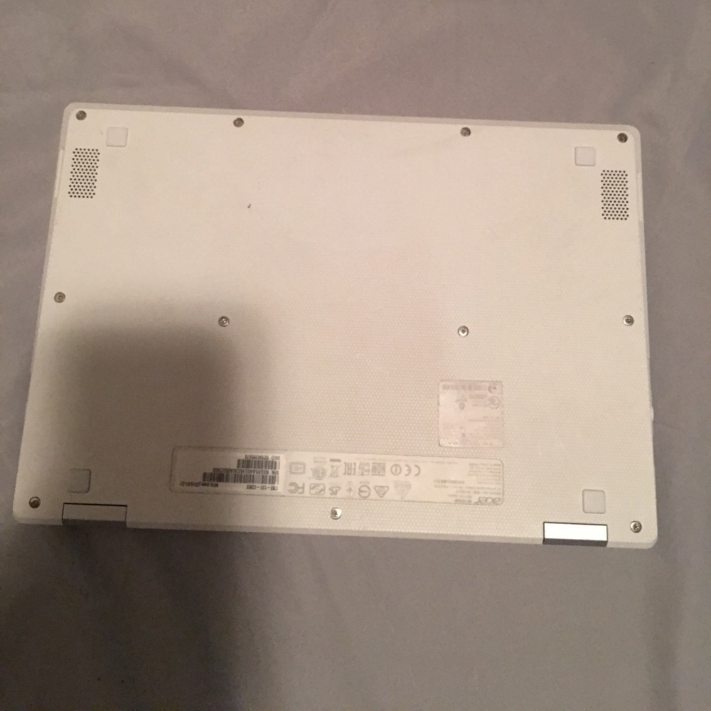Chrome book - Picture 4 of 4