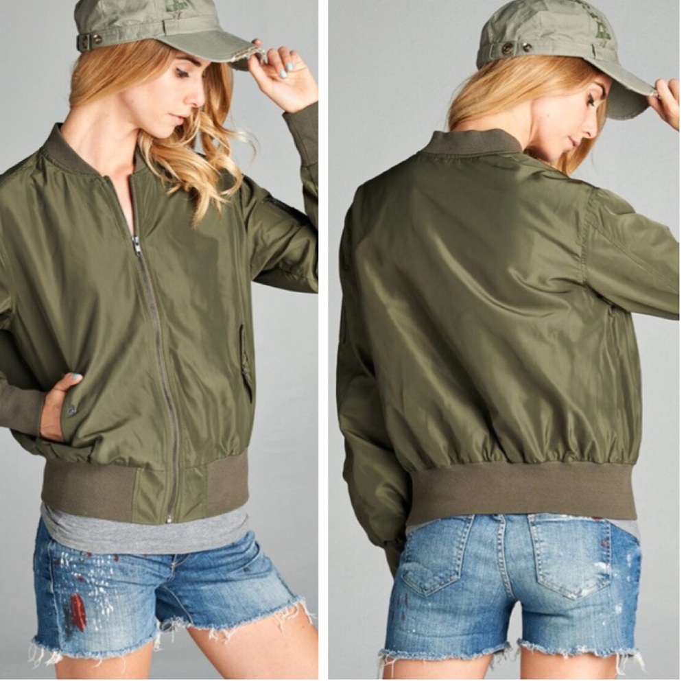 •army green bomber jacket• - Picture 2 of 2