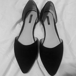 Forever 21 black pointy toe flats