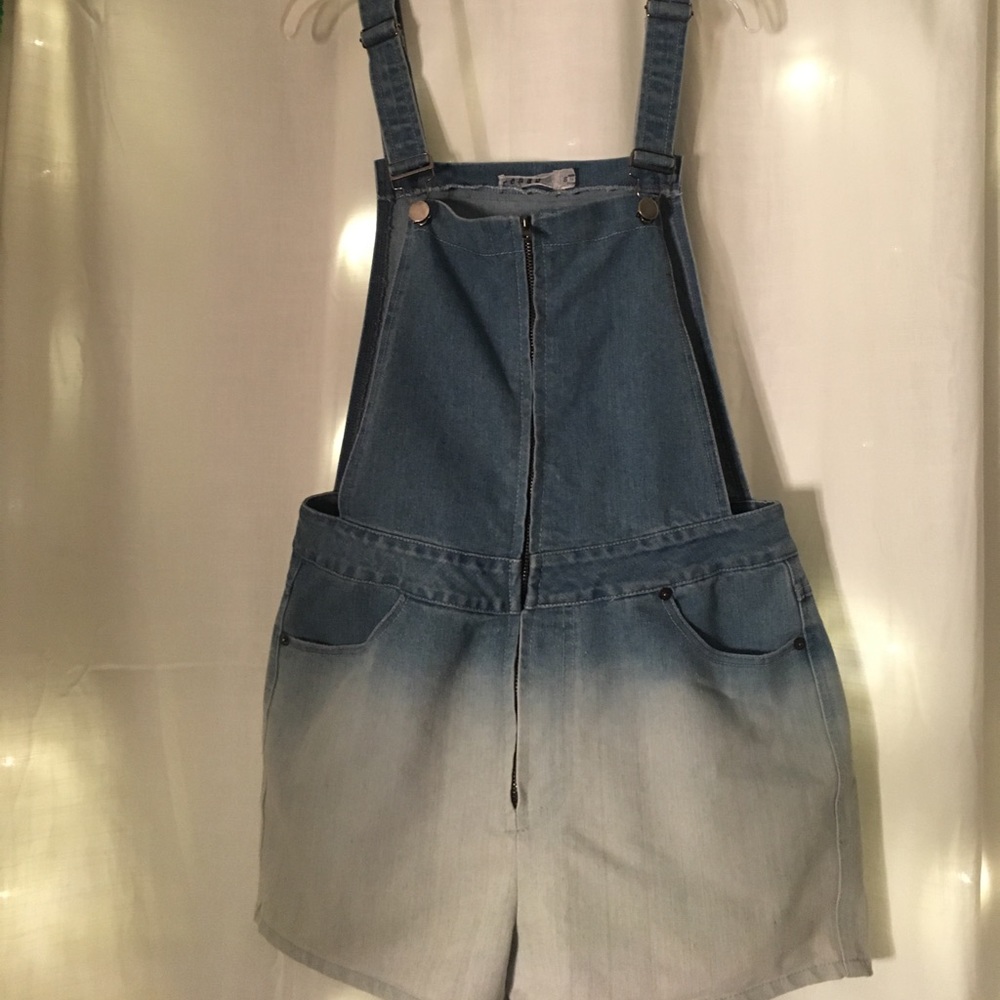 ombré short overalls ✨