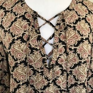 Daniel Rainn Poet Lace-Up Front Blouse 👚 ✨