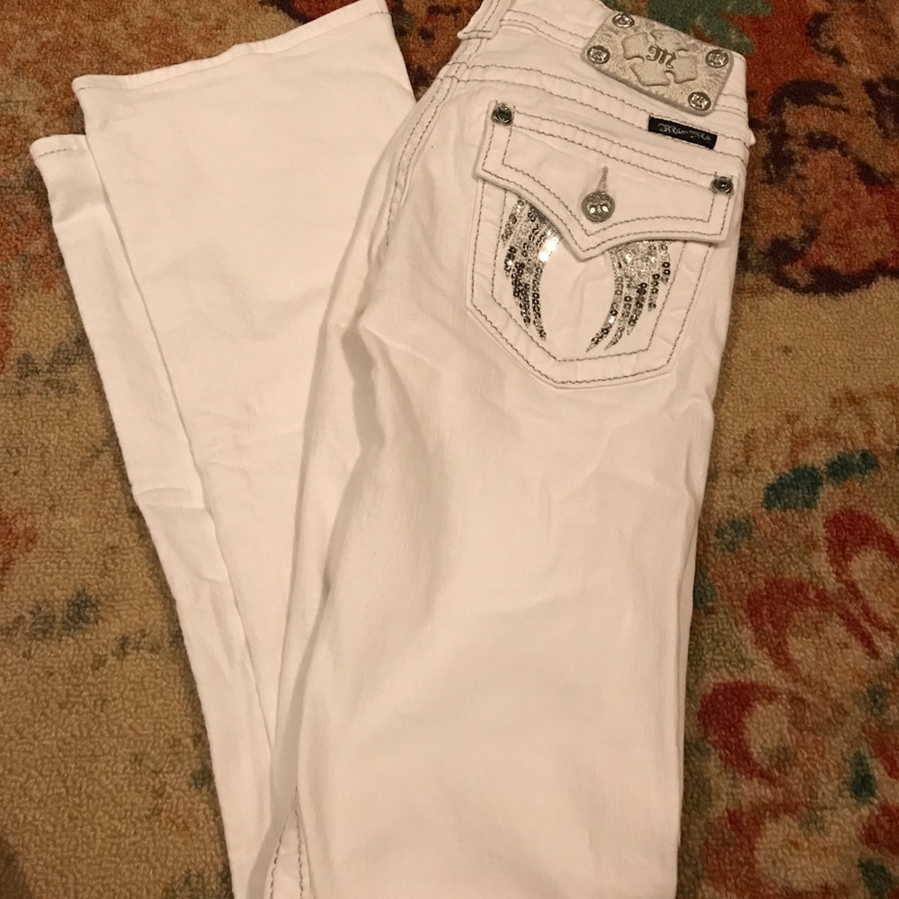 Miss Me White Jeans - Perfect Condition