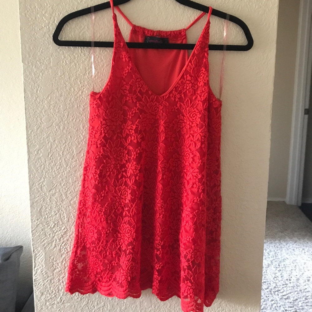 Red lace sleeveless shirt