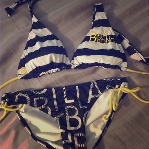 Reversible Billabong bikini 👙
