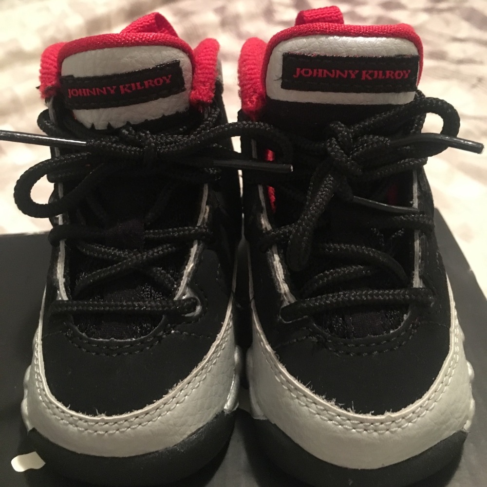Jordan "Johnny Killroy" Retro 9's. Size 2.5