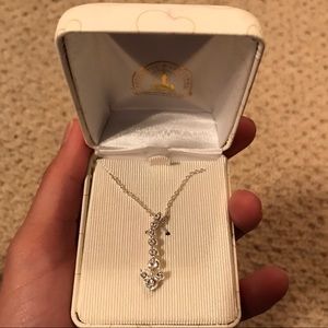 Beautiful Disney necklace!