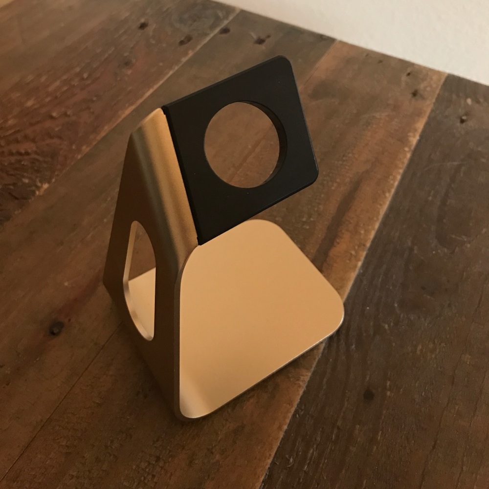 ❌SOLD❌Apple Watch Gold Stand