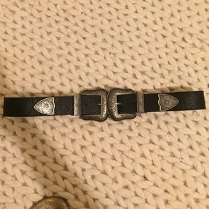 Double buckle belt