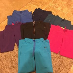 Women's Jockey Brand scrub pant bundle!