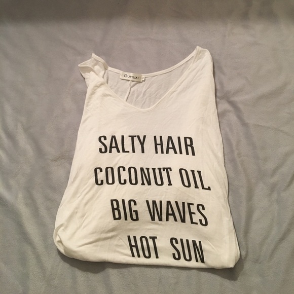 Tops - Oversized beachy quote tee