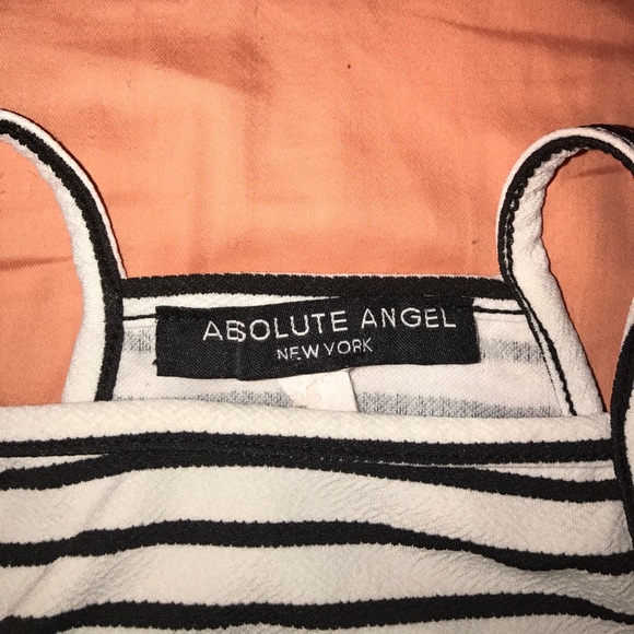 Halter Tank Crop Top - Picture 3 of 3