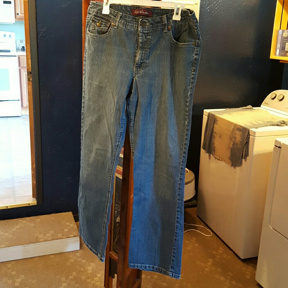 Gloria Vanderbilt Jeans size 16