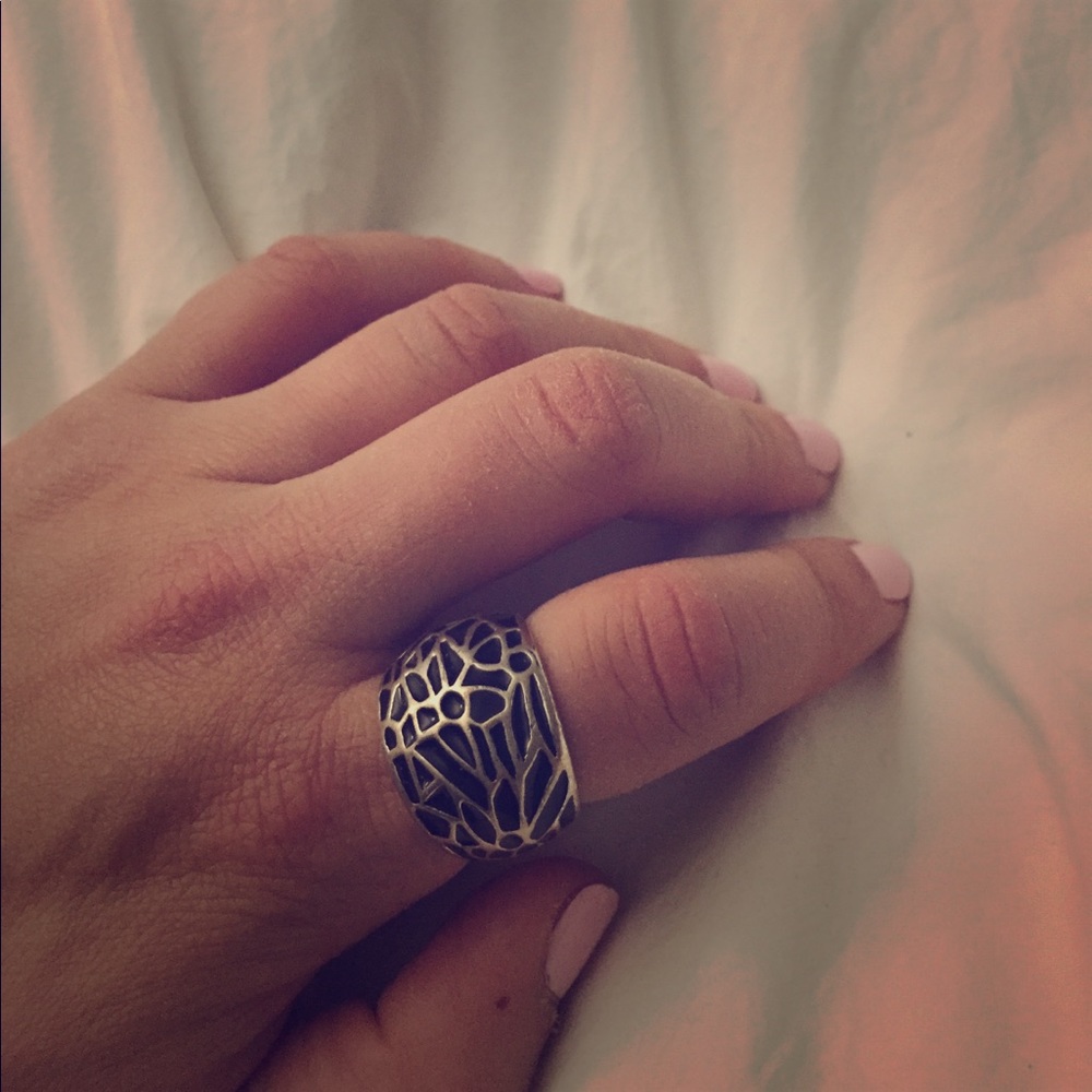 Ring