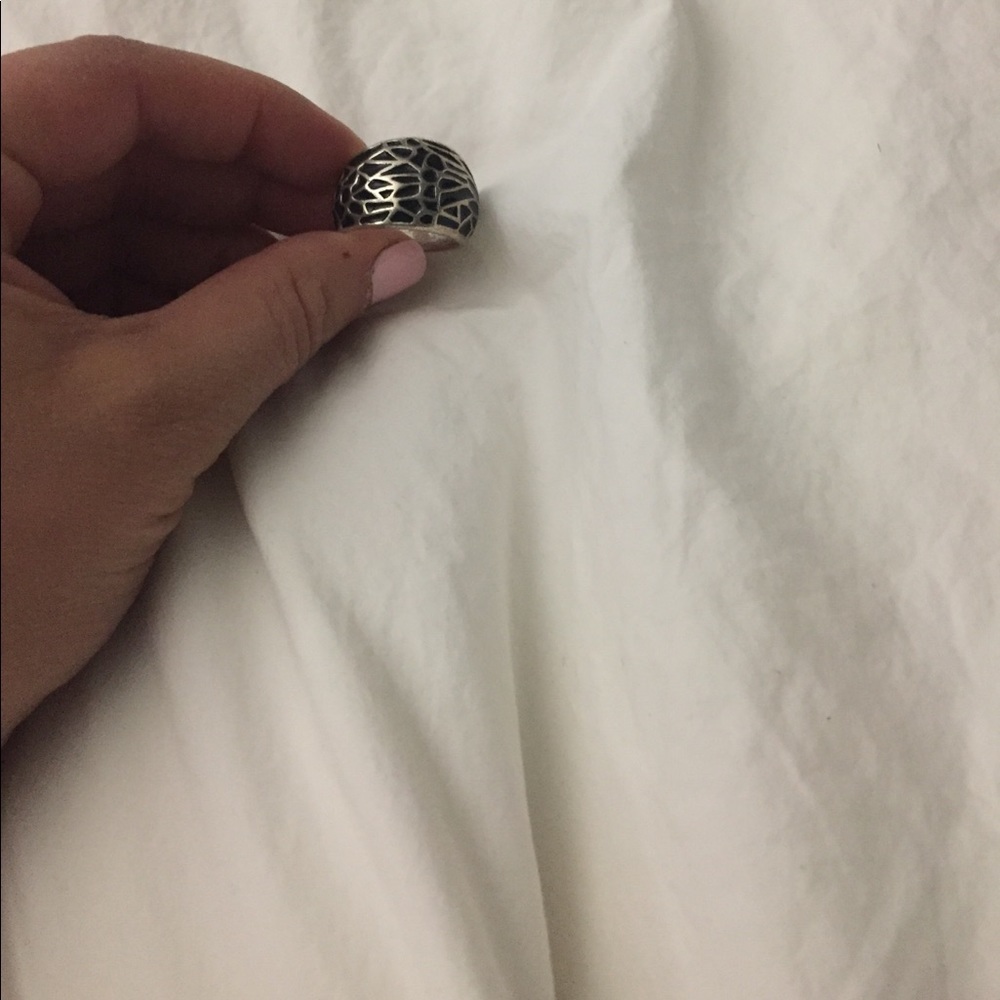 Ring - Picture 2 of 2