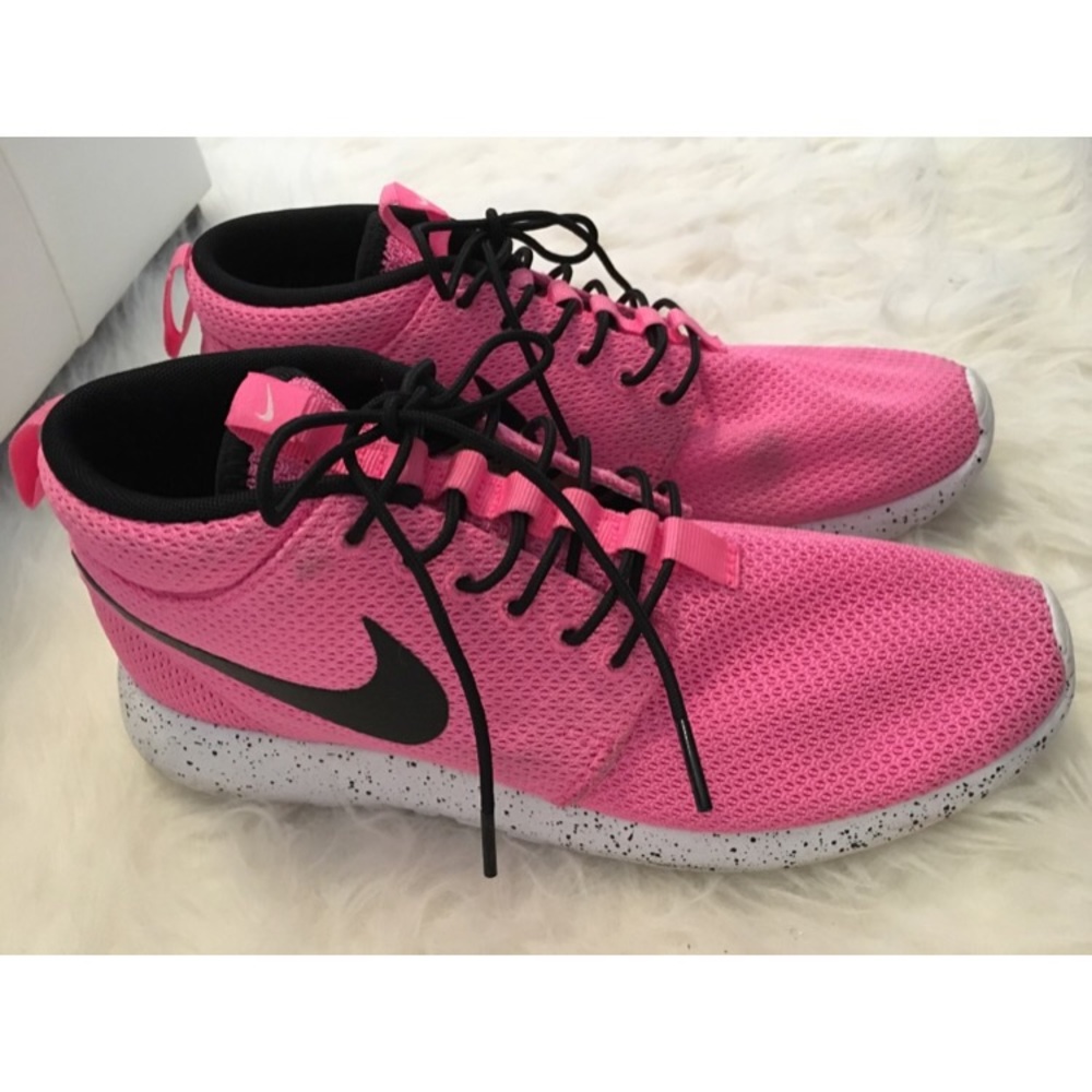 Nike Pink Custom-made rare Roshe