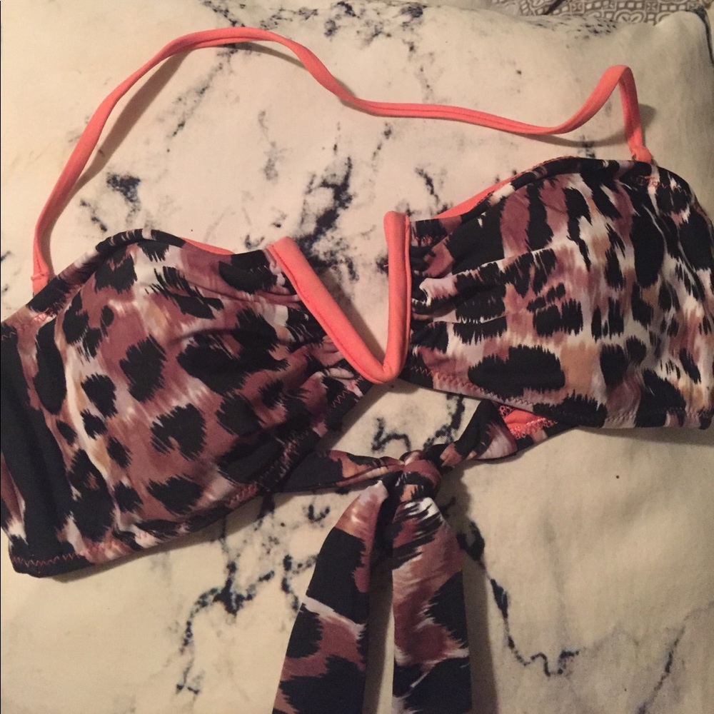 Cheetah bikini top