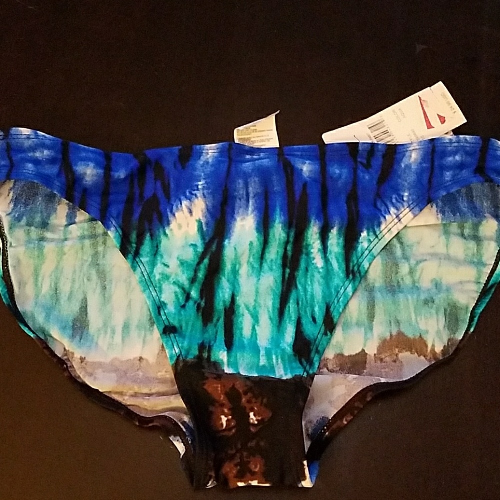 💥 3 for $15 💥 Island escape tie dye shaper pant