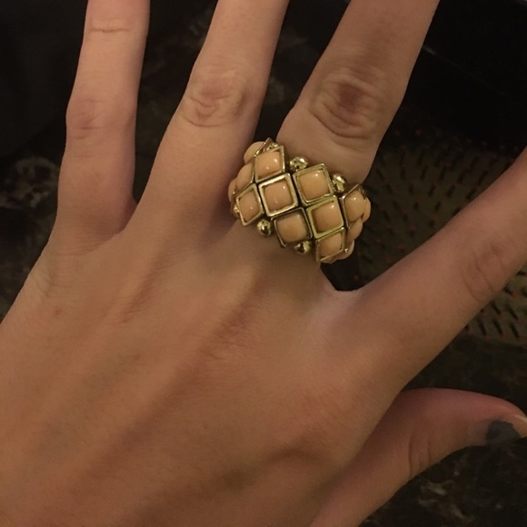 Cute ring - Picture 2 of 4