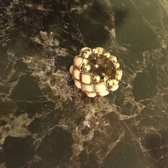 Cute ring - Picture 3 of 4