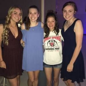 Meet your Posher, Rachel