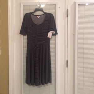LulaRoe Small Nicole dress