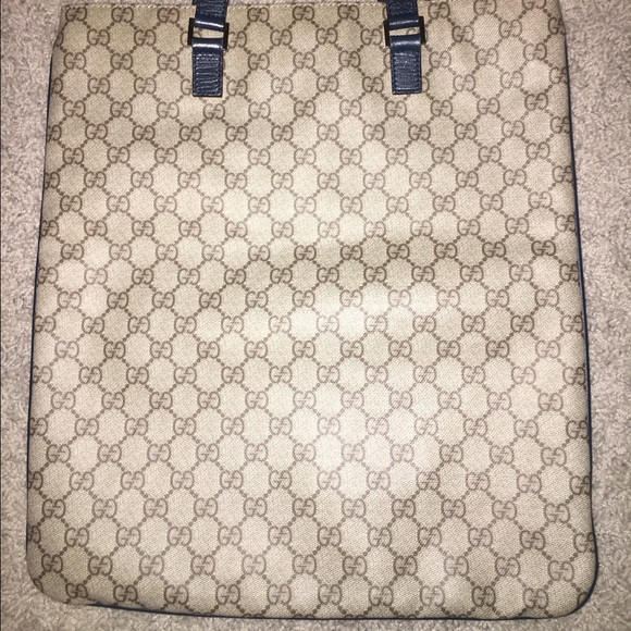 💯% Authentic Gucci Tote - Picture 2 of 5