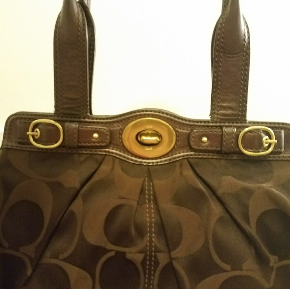 Coach purse **FLASH SALE** - Picture 2 of 5
