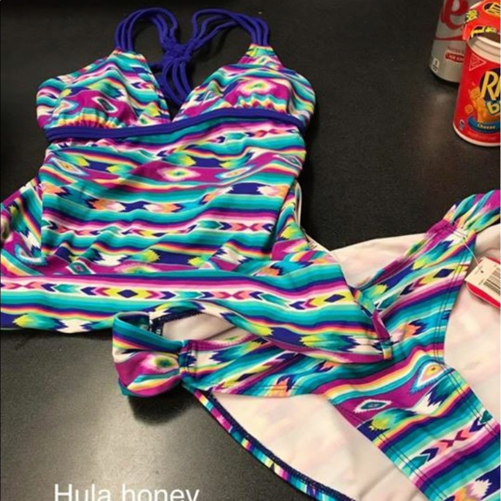 Hula honey bathing suit medium NEW