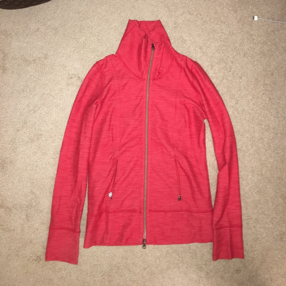a lululemon zip up!!