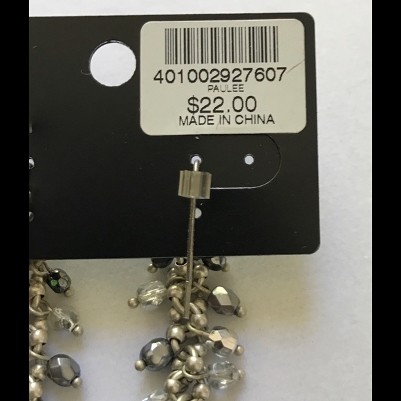 CHICO'S PIERCED EARRINGS - Picture 3 of 3