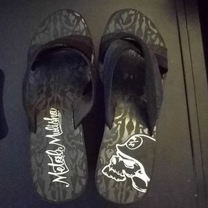 Metal mulisha size 10 wedge black sandals