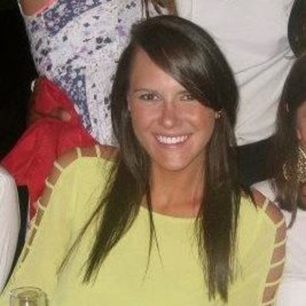 Meet your Posher, Lauren