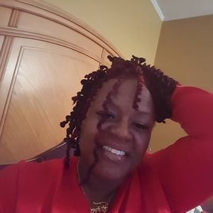 Meet your Posher, Stacey