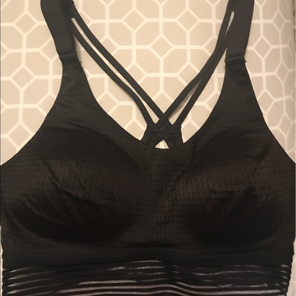 Victoria secret sports bras