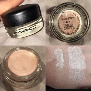 MAC Pro Longwear paint pot - Bare Study